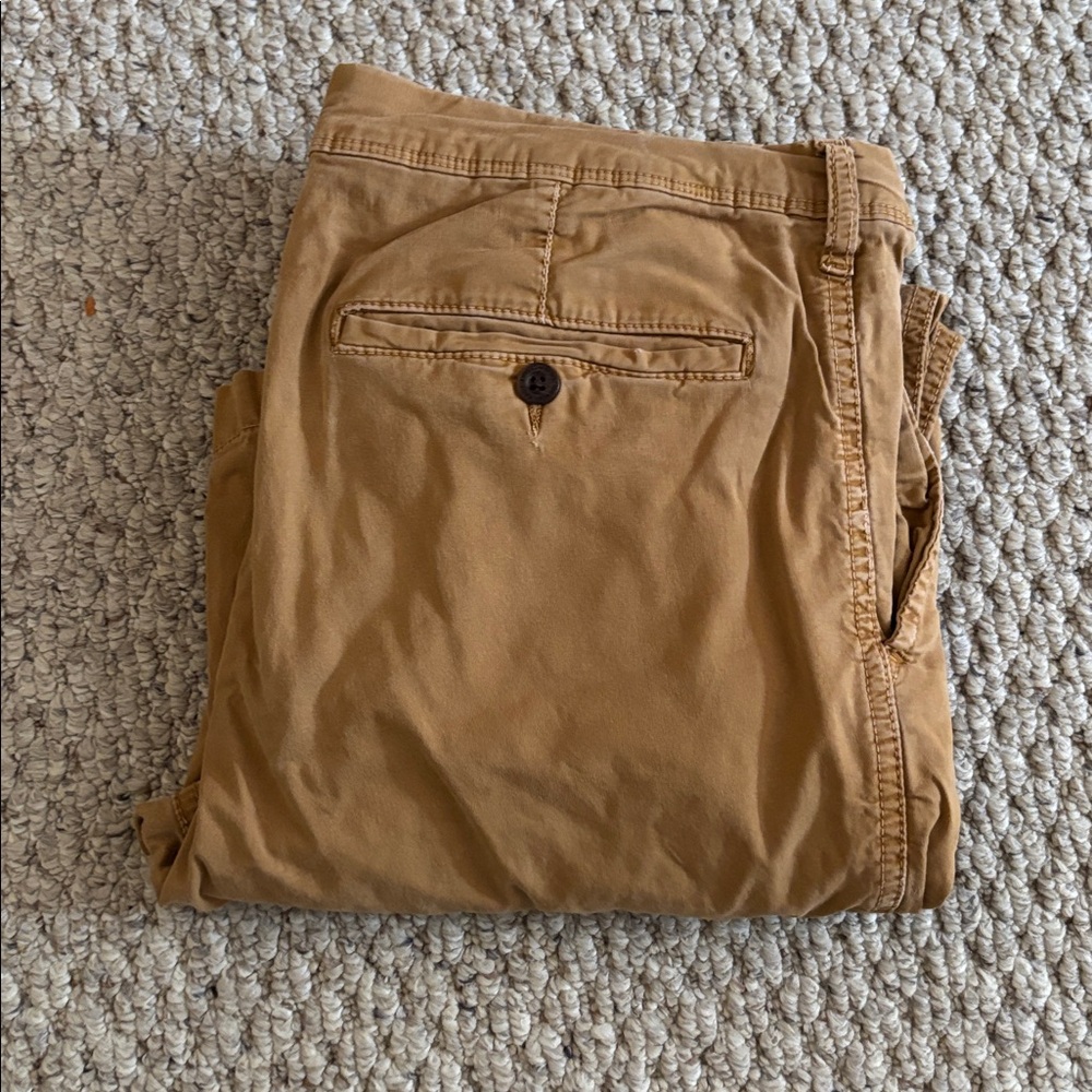 American Eagle Outfitters Men's 32w x 32l next level flex relaxed straight